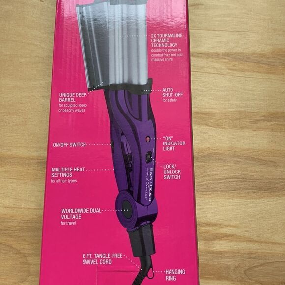 BedHead Ceramic Deep Waver - Picture 3 of 3